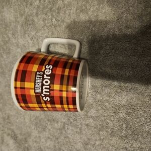Hershey's S'mores Plaid Coffee Cup Chocolate Red Yellow (A-37)